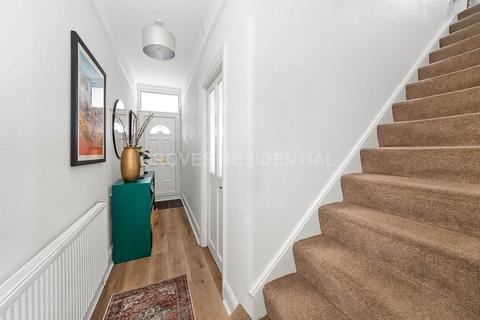 3 bedroom semi-detached house for sale, Beaconsfield Road, New Malden