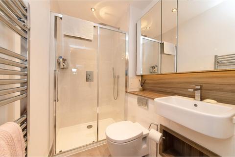 2 bedroom apartment for sale, Lyon Road, Harrow, HA1