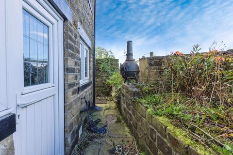 undefined, Riding Hill, Halifax, HX3