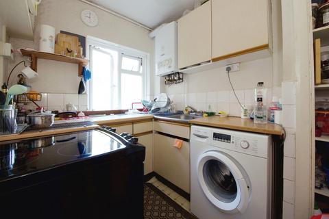 2 bedroom flat for sale, North End Road, Wembley, HA9