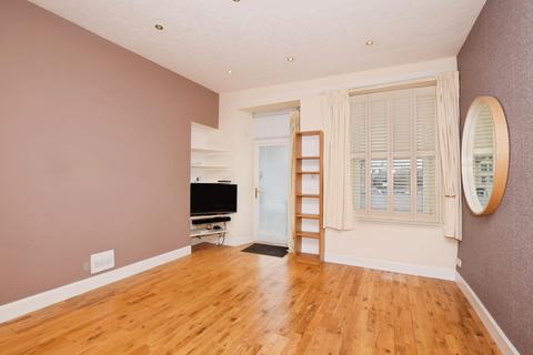 undefined, High Street, Perth, PH1