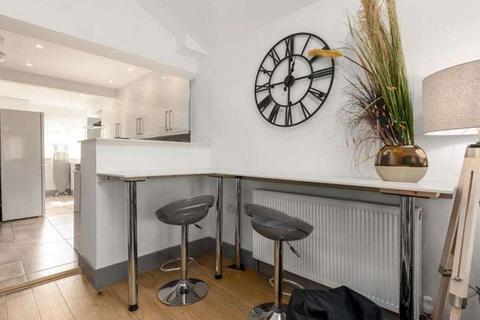 undefined, 2, Goslyn Close OX3
