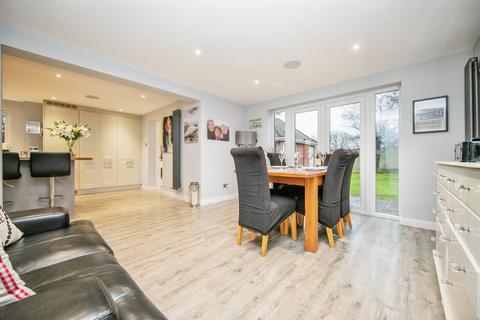 5 bedroom detached house for sale, High Road, Layer de la Haye, Colchester, CO2