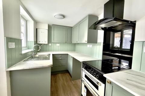 2 bedroom semi-detached house to rent, Guanock Terrace, King's Lynn PE30