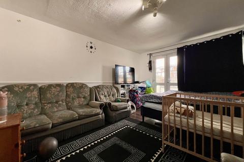 1 bedroom terraced house for sale, Parr, London, E6