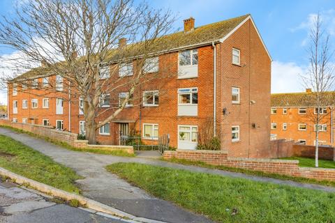 2 bedroom flat for sale, Alexandra Road, Bridport, DT6