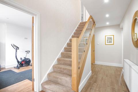4 bedroom detached house for sale, Eastcliff Avenue, Clacton-on-Sea, CO15
