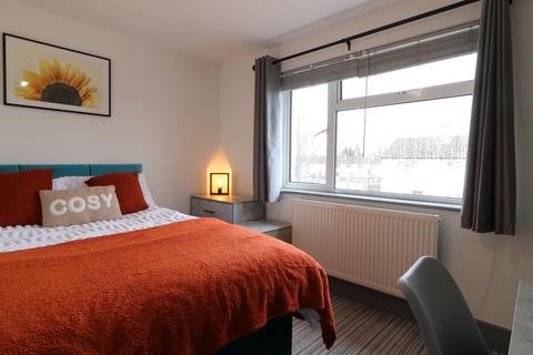 undefined, 2, Goslyn Close OX3