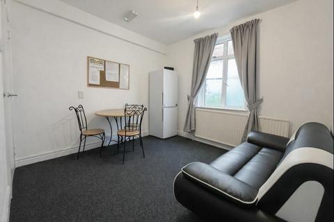 undefined, Furnished Double Room To Let - HP11