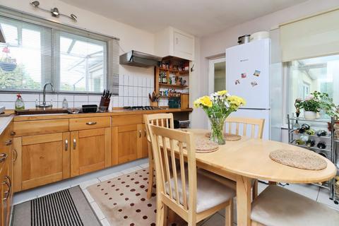 3 bedroom detached bungalow for sale, The Dingle, Knighton, LD7