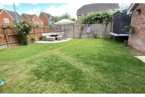 undefined, Nicolson Drive, Leighton Buzzard, LU7