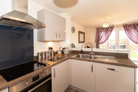 undefined, Grand Junction, Aylesbury, HP22