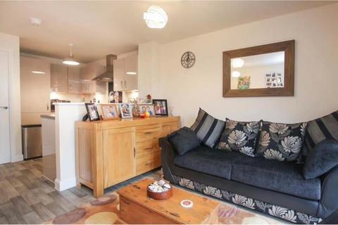 undefined, Grand Junction, Aylesbury, HP22