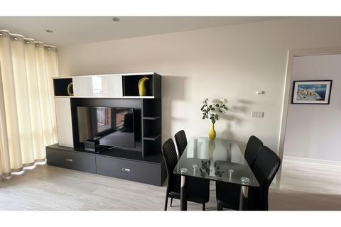 2 bedroom flat to rent, Hayling Way, Edgware, HA8