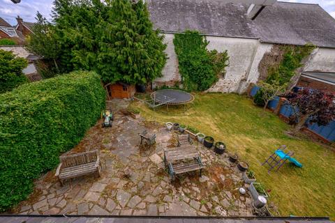 undefined, Main Road South, Dagnall, HP4