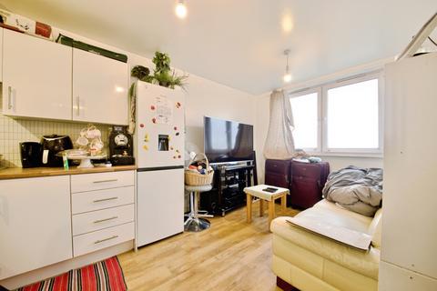 2 bedroom apartment for sale, 10 Cameron Crescent, Edgware, HA8