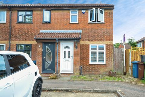 2 bedroom end of terrace house for sale, Daintry Close, Harrow, HA3