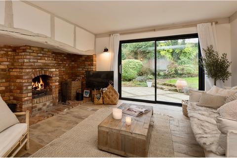 undefined, The Green, Cuddington, HP18
