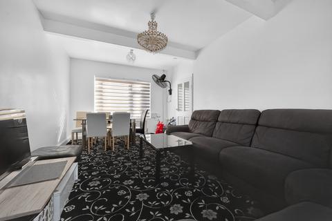 undefined, Longcroft Road, Luton, LU1
