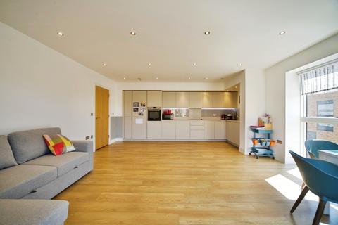 3 bedroom apartment for sale, Lyon Road, Harrow, HA1