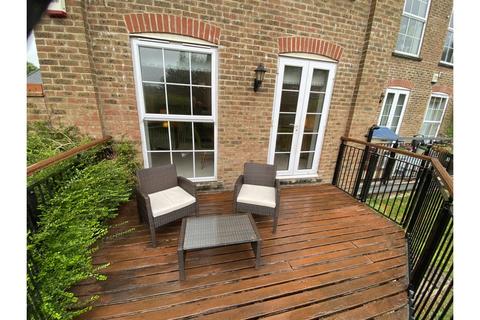 2 bedroom flat for sale, Coaters Lane, High Wycombe, HP10