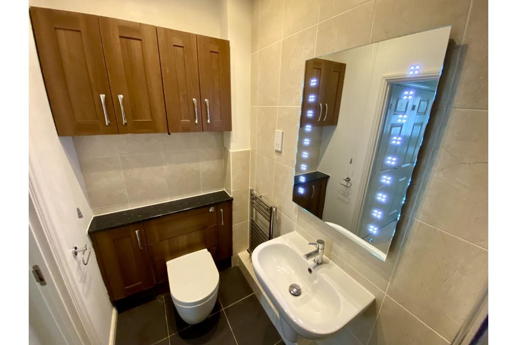 Master En-suite