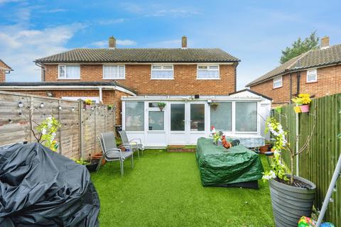 3 bedroom semi-detached house for sale, Aydon Road, luton, LU3