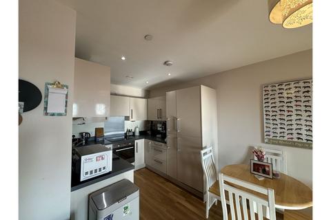 undefined, Hatton Road, Wembley, HA0