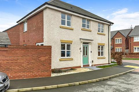undefined, Willow Drive, Warwick * CORNER LOCATION *