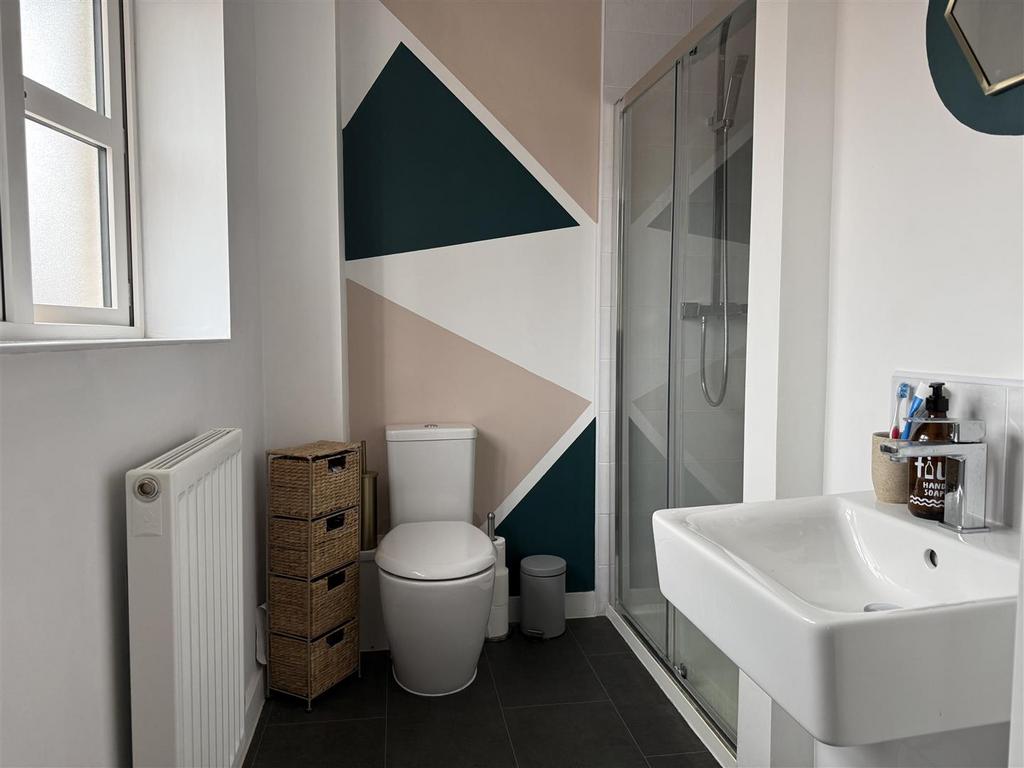 Master En-Suite