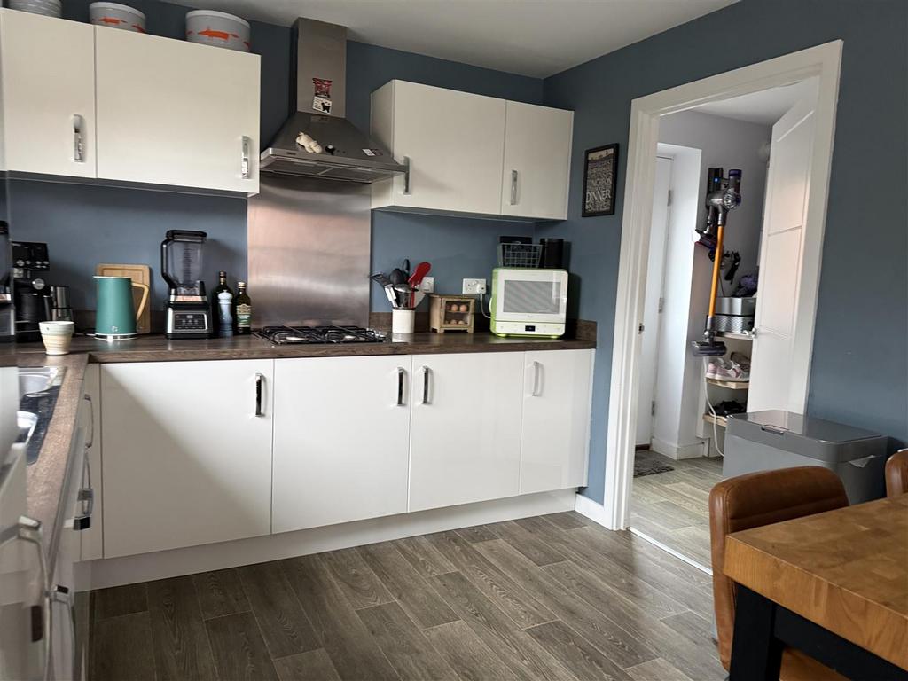 Open Plan Kitchen Dining Room