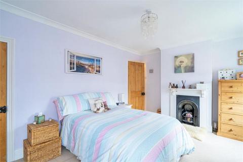 2 bedroom terraced house for sale, Spring Gardens Road, High Wycombe, HP13