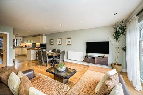 undefined, Venics Way, High Wycombe, HP11