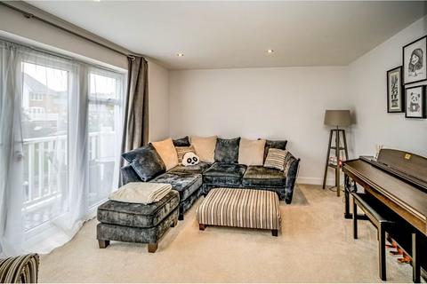 undefined, Venics Way, High Wycombe, HP11