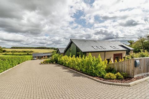 undefined, Common Road, Kensworth, LU6