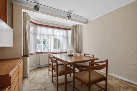 5 bedroom semi-detached house for sale, Walton Drive, Harrow, HA1