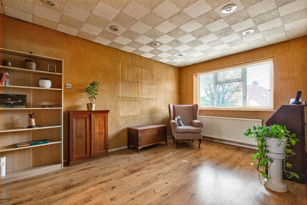 Bedroom Three/Study