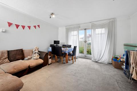 3 bedroom terraced house for sale, Briary Grove, Edgware, HA8