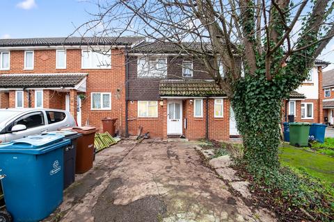 Briary Grove, Edgware, HA8