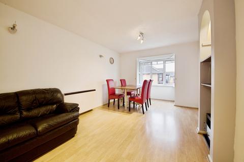 2 bedroom apartment for sale, Conifer Way, Wembley, HA0