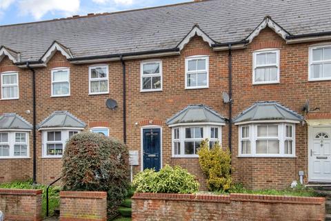 Henry Court, Gordon Road, Canterbury, CT1
