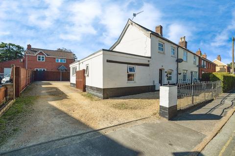 3 bedroom terraced bungalow for sale, Hargham Road, Attleborough, NR17