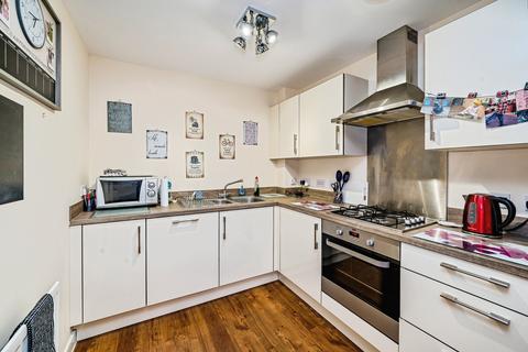 undefined, Cardinal Drive, Aylesbury, HP18