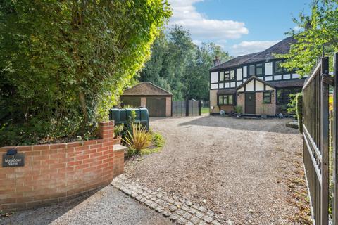 3 bedroom semi-detached house for sale, Gorelands Lane, Chalfont St. Giles, HP8