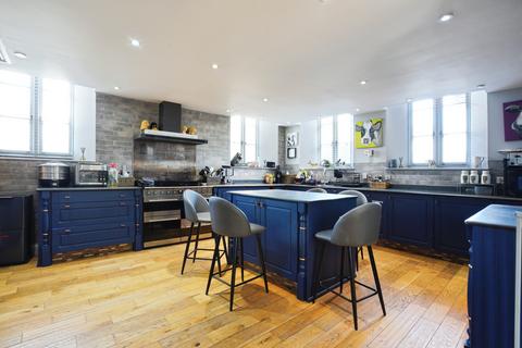 4 bedroom detached house for sale, St. Pinnock, Liskeard, PL14