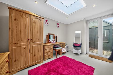 undefined, Alborough Loke, Norwich, NR9
