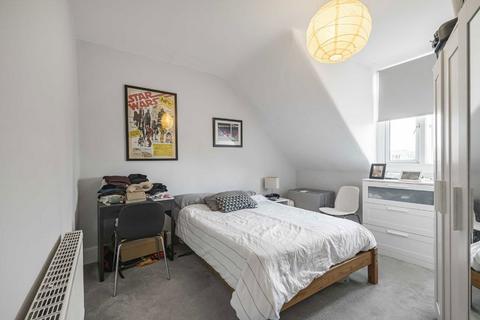 1 bedroom flat to rent, Boundaries Road, London SW12