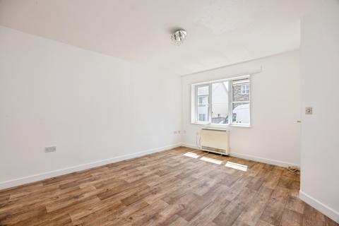 3 bedroom terraced house for sale, Pendilly Drive, St. Austell, PL25