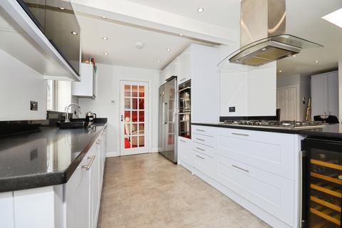 undefined, Oaklands Avenue, Watford, WD19