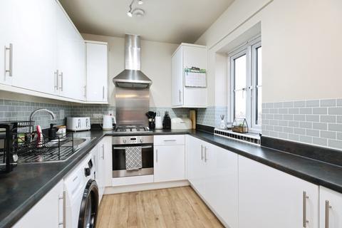 2 bedroom flat for sale, 1 Baxter Road, Watford, WD24